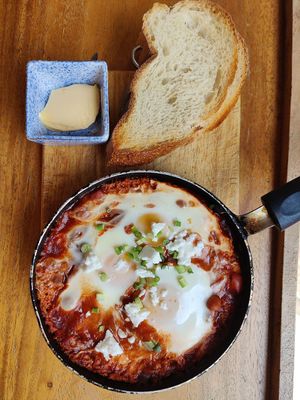 Shakshuka at Ministry of Cat in Phnom Penh