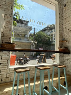 A lot of natural light at Ministry of Cat in Phnom Penh