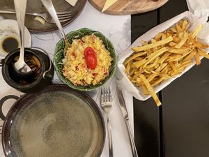 Shittake mushrooms, cous cous, skin on fries  at Copos & Petiscos in Albufeira