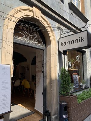 Entrance at Karmnik in Warsaw