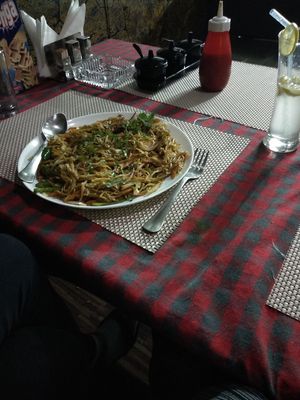 Chowmein at Aakama in Manali