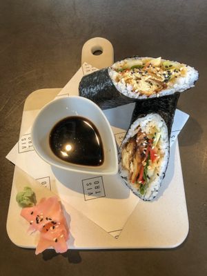 Vegan Sushi at Vistro in Bangkok