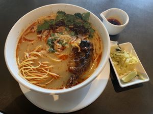 Khao soi  at Vistro in Bangkok