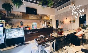 Counter at Vistro in Bangkok