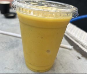 Immune recovery smoothie at Oakland Coffee & Juice Bar in Oakland Park