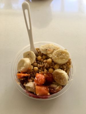 Ka’anapali point acai bowl at Choice Health Bar in Kaanapali