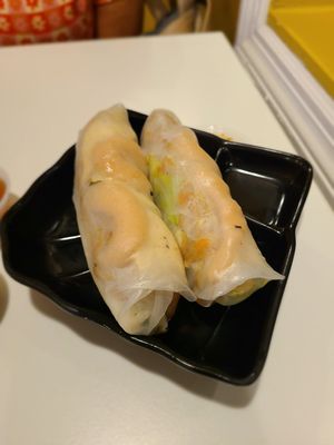 Summer rolls with vegan shrimp at Loving Hut in Orlando