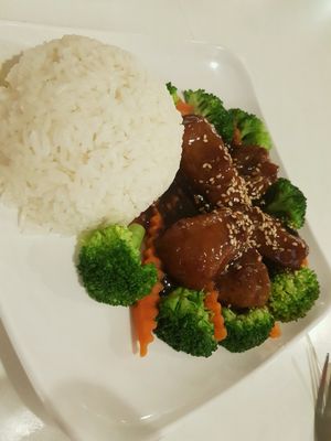 wings at Loving Hut in Orlando