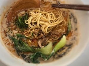 Try twice and both are very good 😭😭
Worth a try!!! at The Vegan Ramen in Da Nang