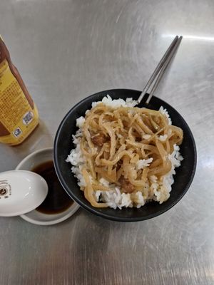 40NTD at Hé Yuán Sù Zhāi in Taichung