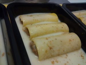 Canelones estilo Cataluña en veganos at Bar Can Lima in Ibiza