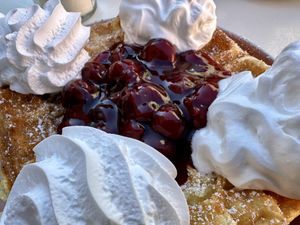 cherry-vegan-'cream'-waffle  at Bewaffel Dich in Halle