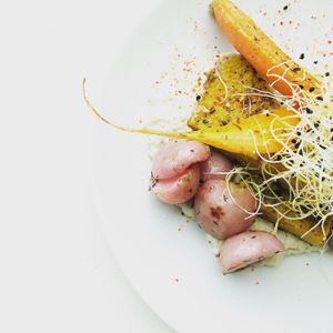 POLENTA AU RAZ EL HANOUT/CRÈME D'ARTICHAUT/ PRIMEURS RÔTIS AU MIEL 
POLENTA/ ARTICHOKE CREAM/ ROASTED VEGETABLES WITH HONEY
VEGAN/ GLUTEN FREE
 at Supernature in Paris