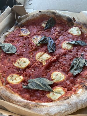 Margherita pizza at Plant City. Nine globs of cheese on the whole pizza?  Sauce that tasted exactly like tomato paste out of a can. The crust was soggy. $17    at Plant City in Providence