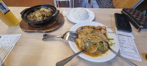 Bah Lut Teh & Satay Bee Hoon at Food in The Woods 小树林 in Northeast Singapore