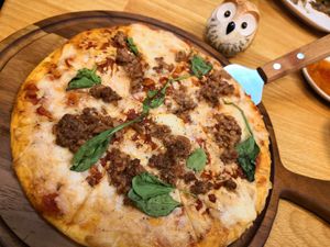 Omni Pork Minced Meat and Baby Spinach Pizza
 at Food in The Woods 小树林 in Northeast Singapore