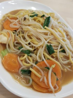 Fried Hokkien Mee at Food in The Woods 小树林 in Northeast Singapore