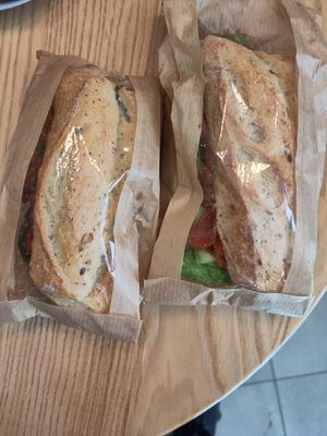 vegan sandwich at Piekarnia Aromat in Warsaw