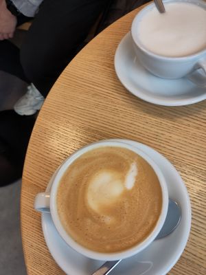 Chapucchino and Babychino at Piekarnia Aromat in Warsaw