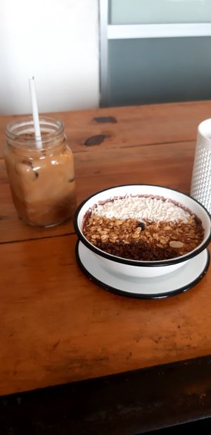 Smoothie bowl at Meriland in Merida