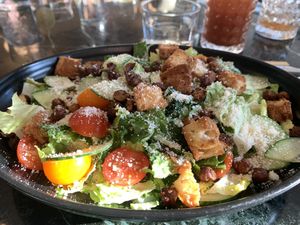 Salade Cesar   at LOV in Brossard