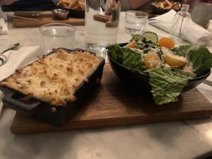 Lasagne + salade Césars  #Veganuary at LOV in Brossard