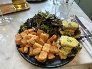 Tofu Benedict  at LOV in Brossard