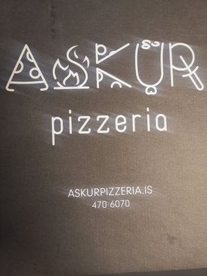 Pizza to go box at Askur Taproom in Egilsstadir