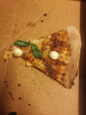 Pizza 17 at Askur Taproom in Egilsstadir