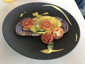 tofu Benedict tost at Espaço Cozinha Ecológica in Natal