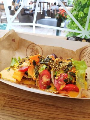 Jackfruit Tacos at Kat's Kitchen Grab'N'Go in Split