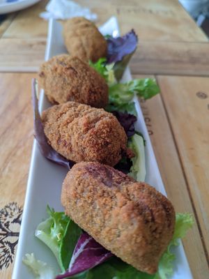 Croquetas veganas de setas at Bar Canijo in Algodonales