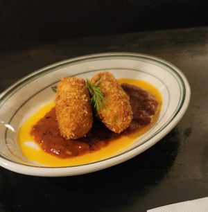  at Ballard's in Thornbury