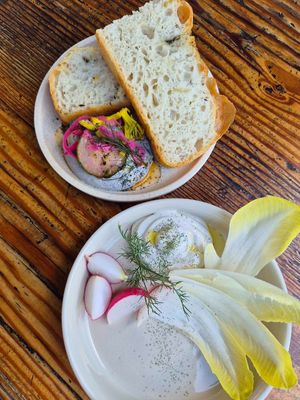 Focaccia w/smoked eggplant dip+pickled onion: amazing as always; French breakfast radish w/sunflower toum+lovage: delicious toum at Ballard's in Thornbury
