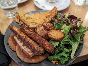  at Hello 123 in Montreal