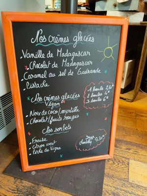 Menu d'été at La Cafetiere Felee in Nantes