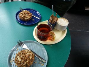 table, tea, coffee and apple pie at Zebedeus in Wassenaar