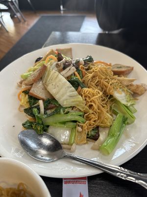 Chow mein  at Hoa Dang Vegetarian Restaurant in San Jose