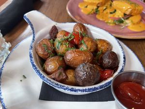 Seasoned Potatoes  at Nic's on Beverly in Los Angeles