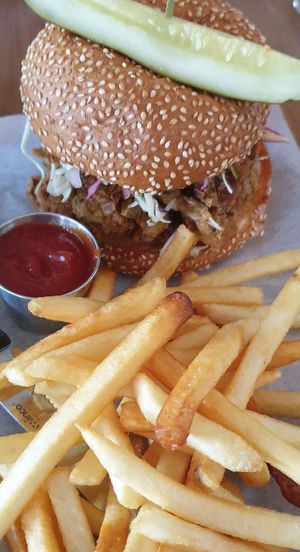  at Nic's on Beverly in Los Angeles