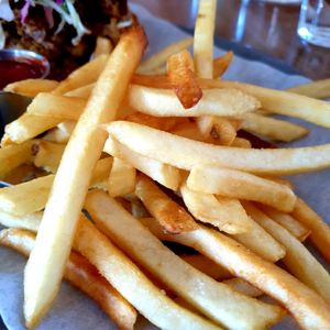  at Nic's on Beverly in Los Angeles