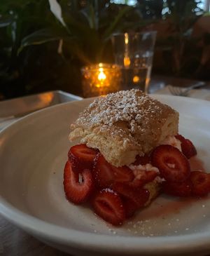   at Nic's on Beverly in Los Angeles