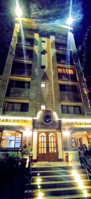 La facciata dell'hotel Pearl at Vegan In Our House in Cairo