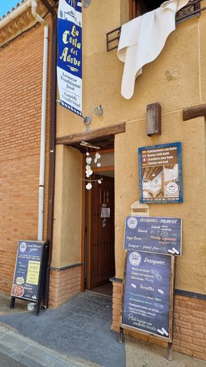 Outside at La Costa del Adobe in El Burgo Ranero