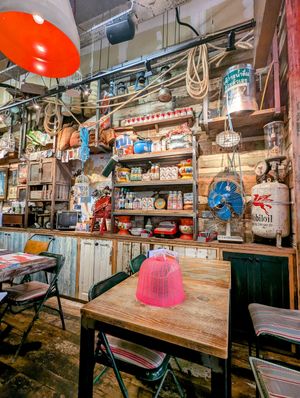 Decor at Thaikhun in Bath