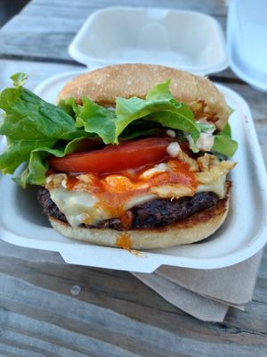 Buffalo Meta Burger at Kind Food in North Kansas City
