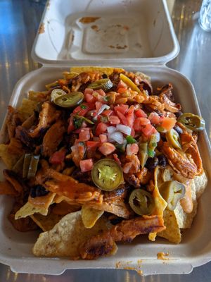 Buffalo chik'n nachos at Kind Food in North Kansas City