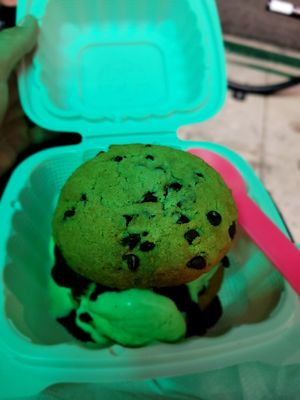 Ice cream sandwich at Hug Life in Long Beach