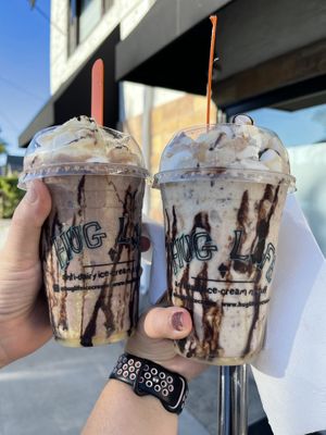 Retwik with oatmilk (left), Smores with oatmilk (right). Instant favorites!  at Hug Life in Long Beach