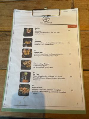 Menu Tapas at Aomame in Hamburg